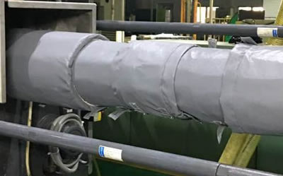 注塑機(jī)<a href=http://www.fyxl.com.cn/e/tags/?tagname=%E4%BF%9D%E6%B8%A9%E8%A1%A3 target=_blank class=infotextkey>保溫衣</a>的好處