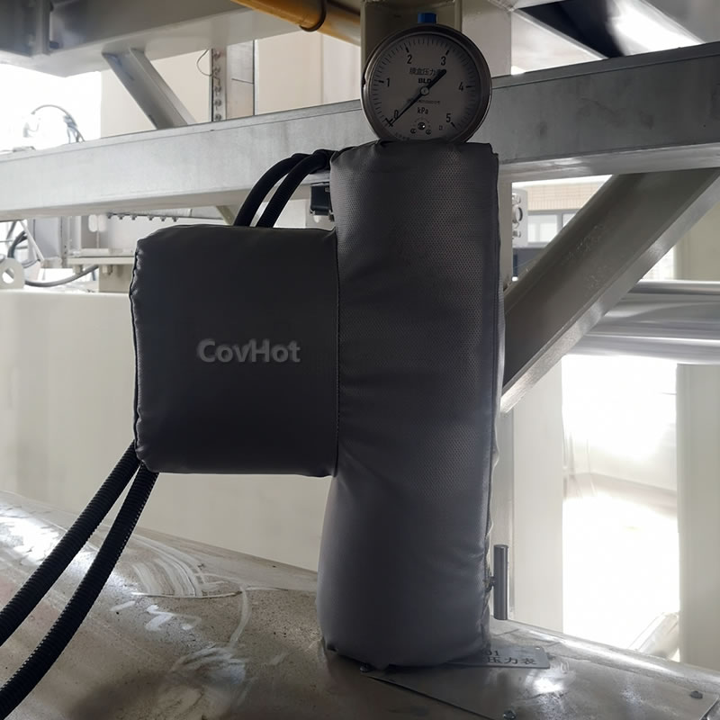 壓力表<a href=http://www.fyxl.com.cn/e/tags/?tagname=%E4%BF%9D%E6%B8%A9%E5%A5%97 target=_blank class=infotextkey>保溫套</a>