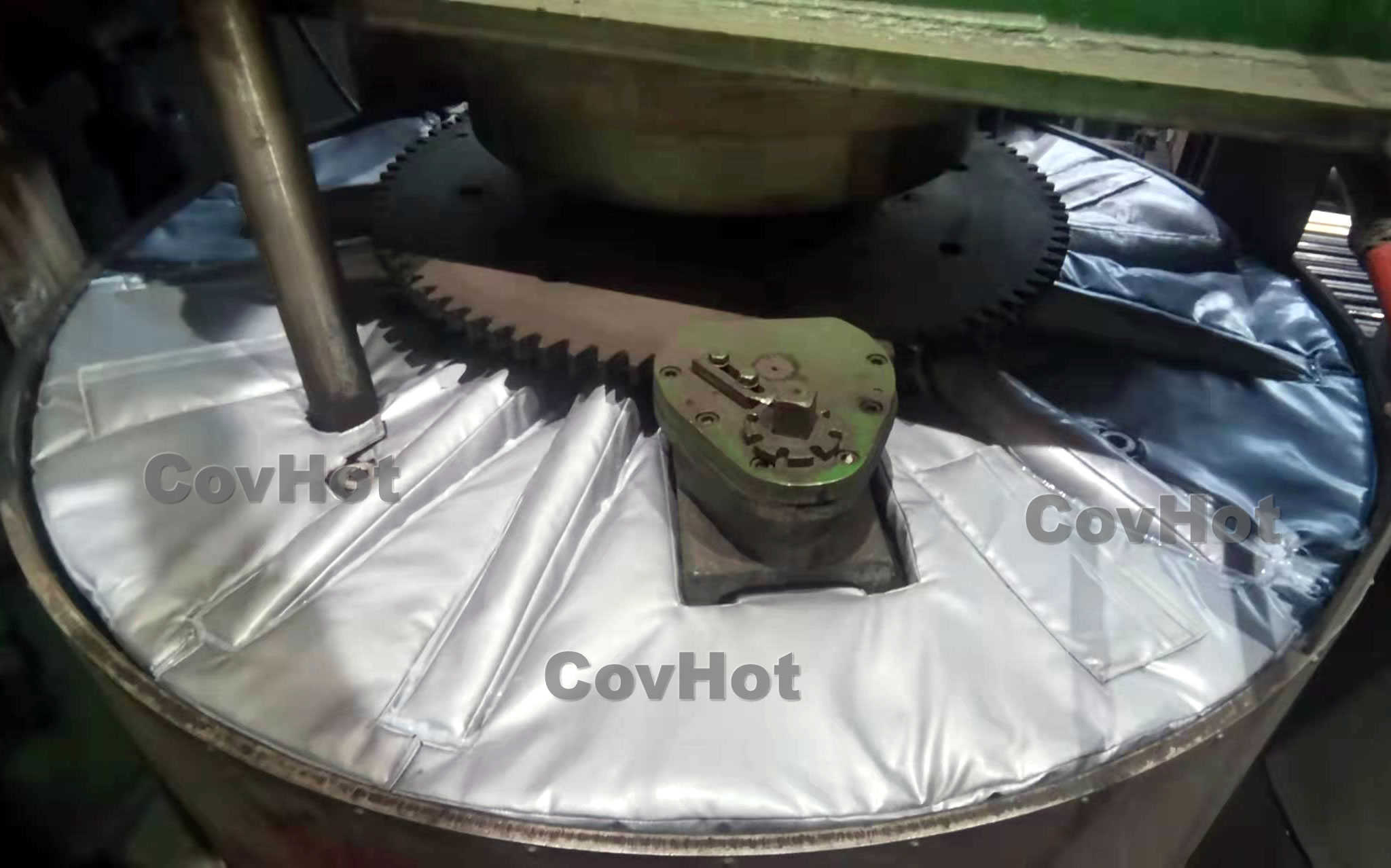 <a href=http://www.fyxl.com.cn/e/tags/?tagname=%E7%A1%AB%E5%8C%96%E6%9C%BA%E4%BF%9D%E6%B8%A9 target=_blank class=infotextkey>硫化機保溫</a>罩,硫化機蓋頂保溫